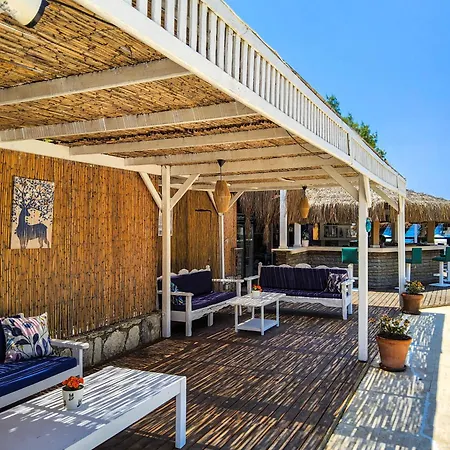 Hotell Ladonia Zemda 3*
