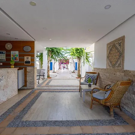 Ladonia Zemda 3* Gümüşlük