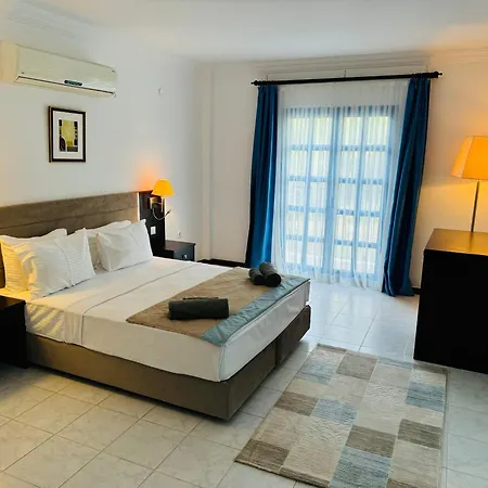 Ladonia Zemda Hotel